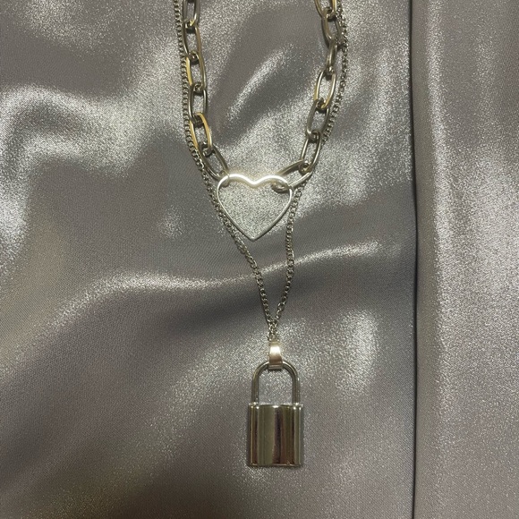 Necklace set - Picture 2 of 3